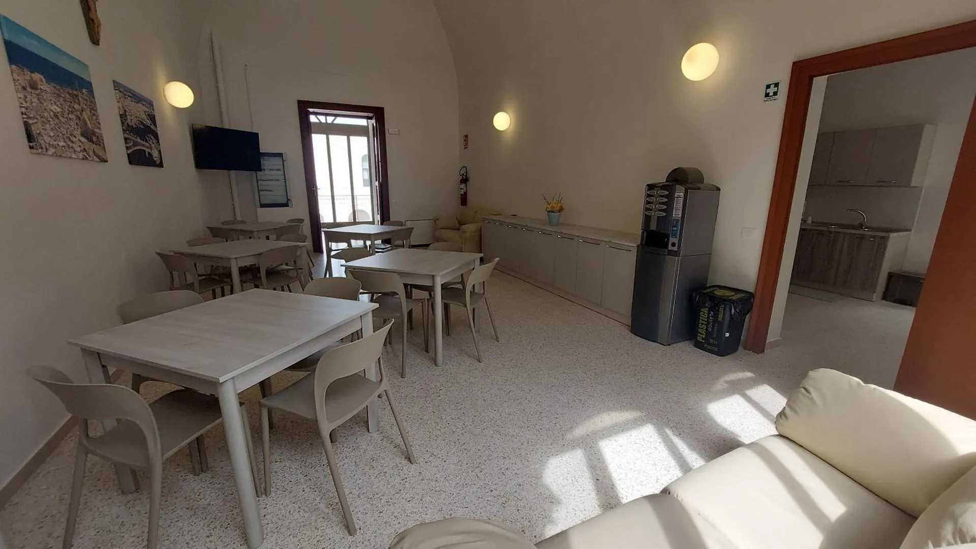 Bed and Breakfast Lupi E Agnelli Bari Italia